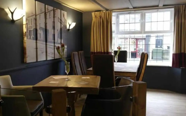 The Lion Pub with Rooms
