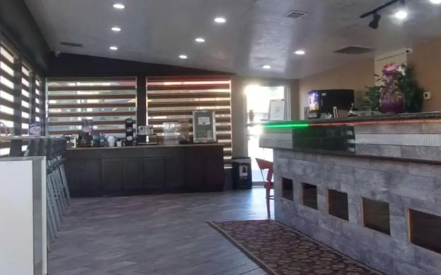 Mountain Star Inn