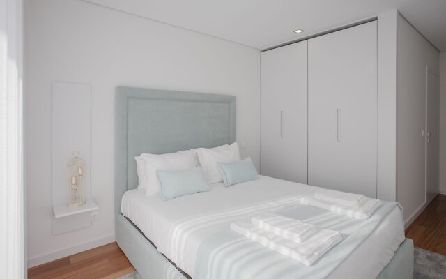 Liiiving-Luxury RiverView Apartment VIII