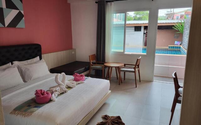 Pinky Hotel by Kanchana