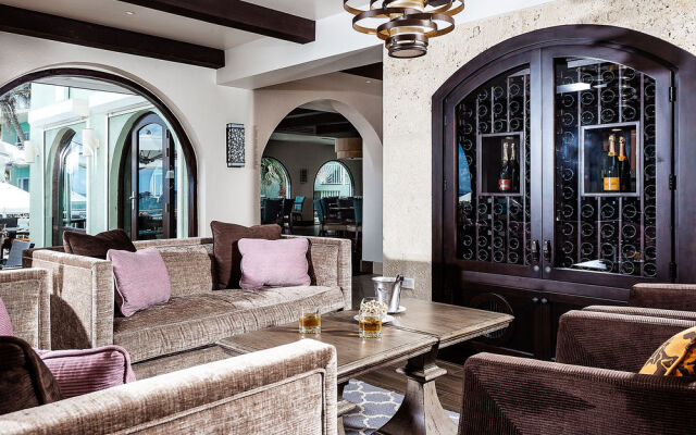 Oyster Bay Beach Resort