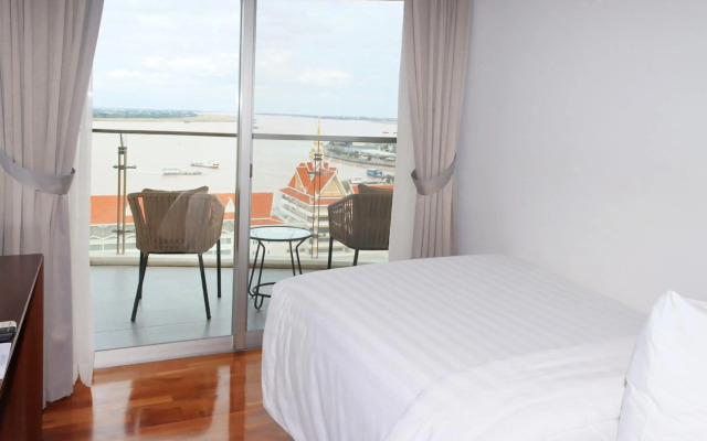 Hotel Emion Phnom Penh