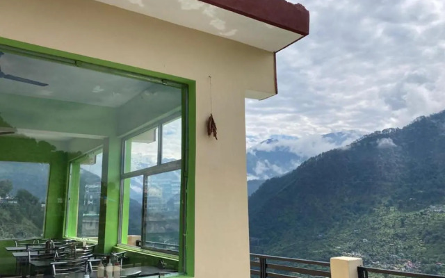 Amardeep Homestay by StayApart