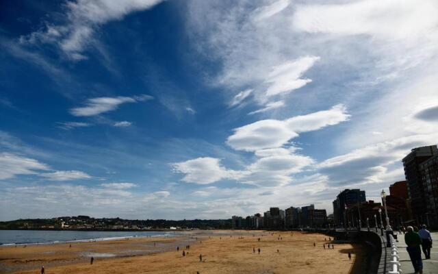 Zentral Gijón Rey Pelayo