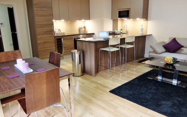 Serviced Apartments Colindale
