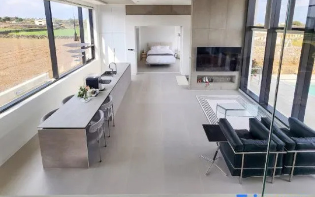 Window Lounge_poolvilla