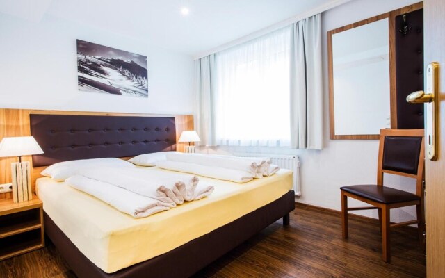 Neue Post Apartments