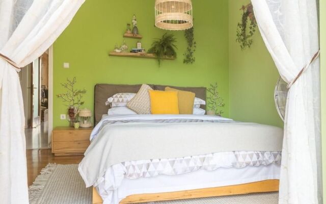 Sunny Luxurious 2Br 2Ba Apt In Athens