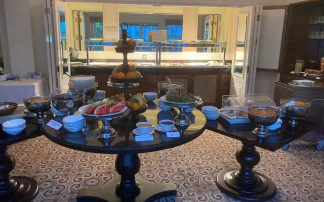 The Keadeen Hotel