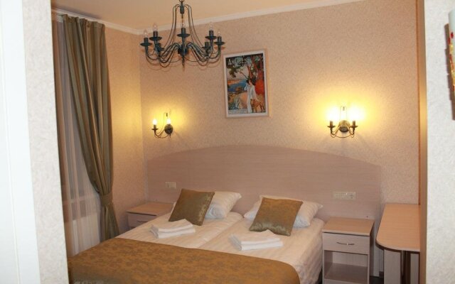 Отель Тиара