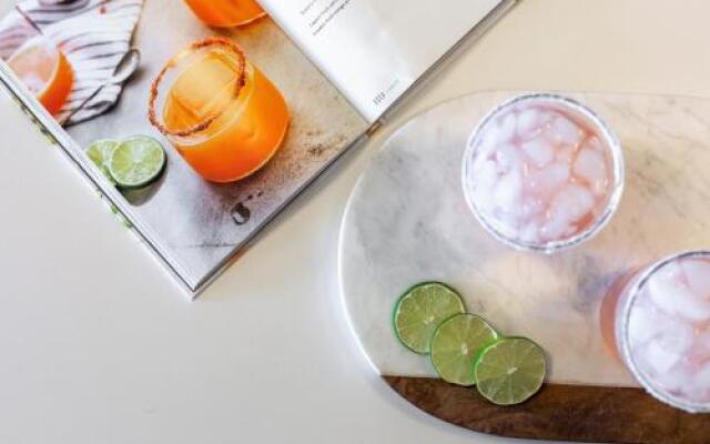 Stay Alfred at Broadstone Scottsdale Quarter