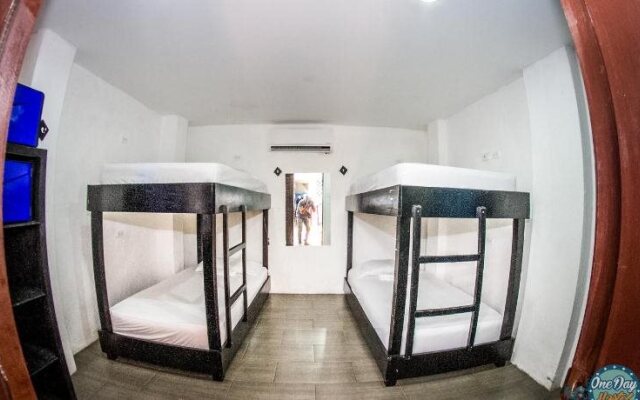 One Day Hostel