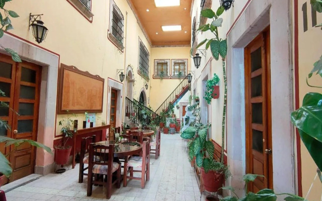 OYO Posada Santa Cecilia, Jerez Zacatecas