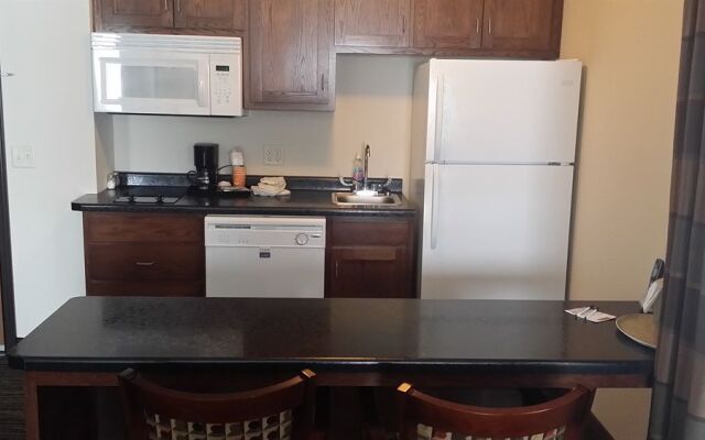 Crossings by GrandStay Parkers Prairie