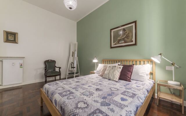 Musei Vaticani Stylish Apartment