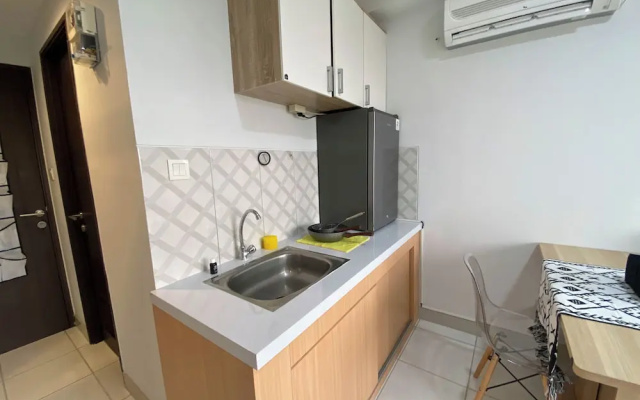 Minimalist Japanese Style 2Br At Apartment Mekarwangi Square Cibaduyut – Kitchen – Bandung