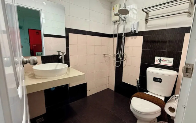 Chat House Chiang Rai