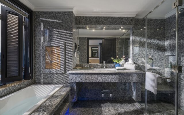 V-Hotel Da Nang Beach