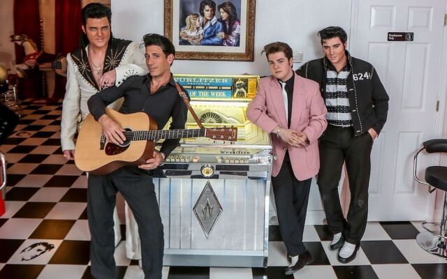 Presley's Penthouse 2BR Branson Resort Condo