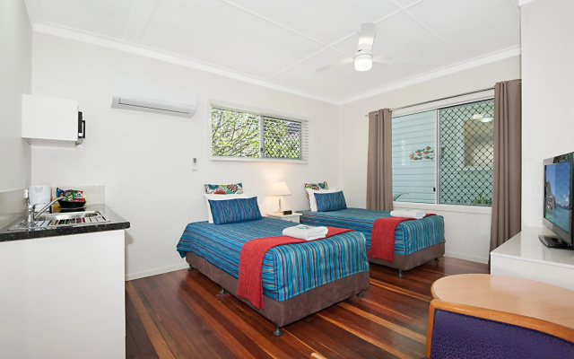 La Costa Motel – Guest Rooms – Bilinga