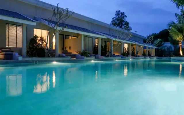 CRAFT Resort & Villas