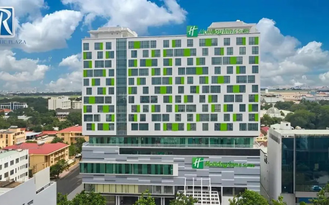 Republic Apartments Saigon Airport