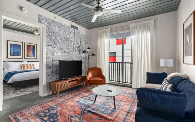 Stunning Midtown Suites by Sonder
