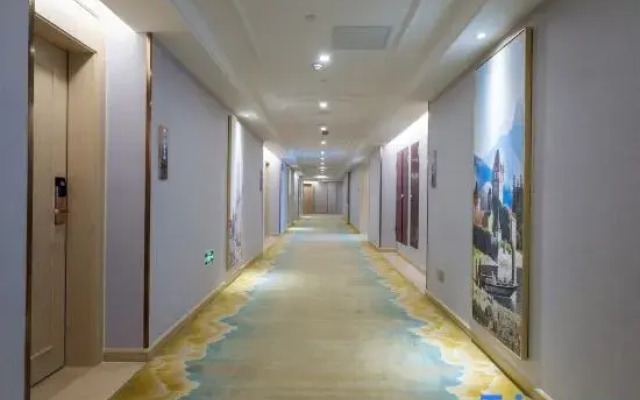 Vienna Hotel (Shaodong Chuangye New Village Zhaoyang Avenue Branch)