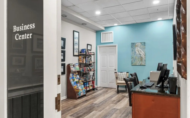 Inn at Crystal Beach 611