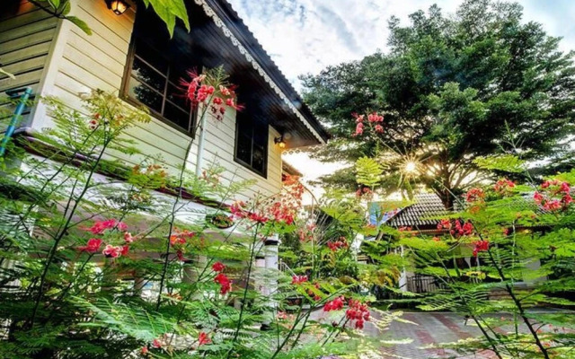 Baan Nam Pen Resort