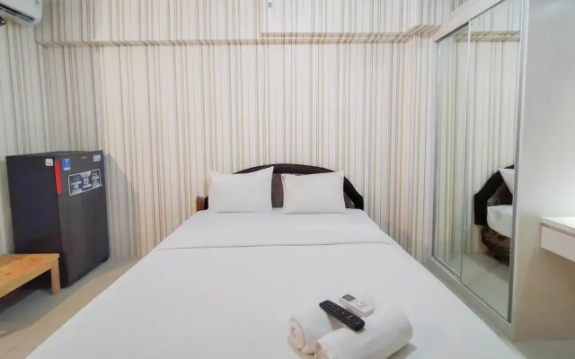 Nice And Cozy Studio At Bassura City Apartment