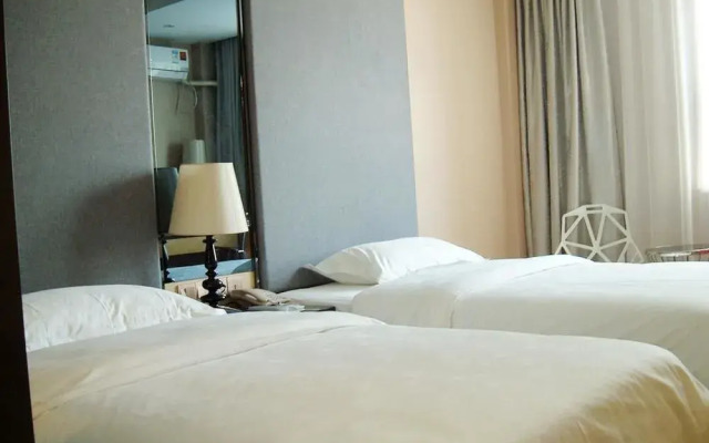 Guilin Xingbo Express Hotel Bus Station Branch
