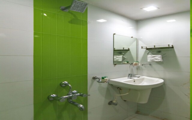 OYO 5110 Hotel Krishna Sai