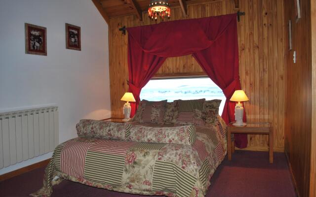 Hosteria Residencia Linares