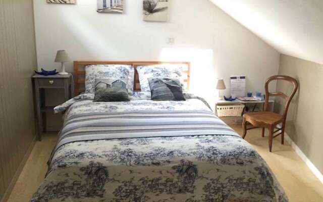 Holiday home Aqueducienne