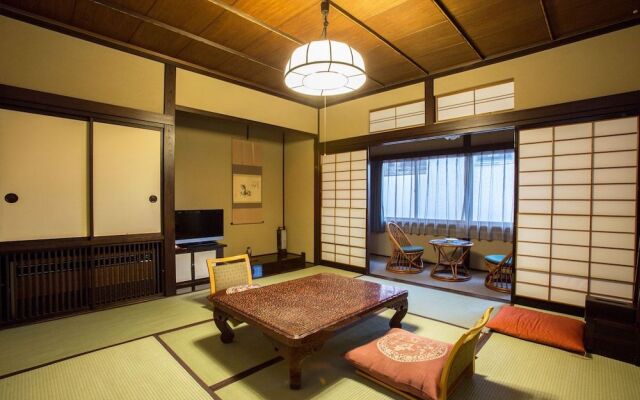Higashi Ishikawa Ryokan