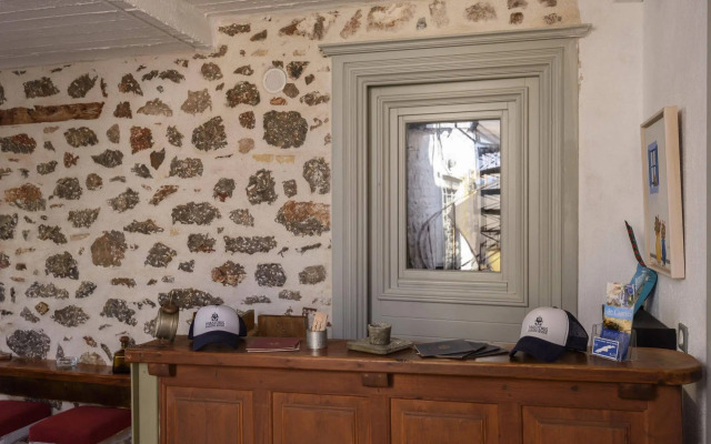 Mastoris Mansion