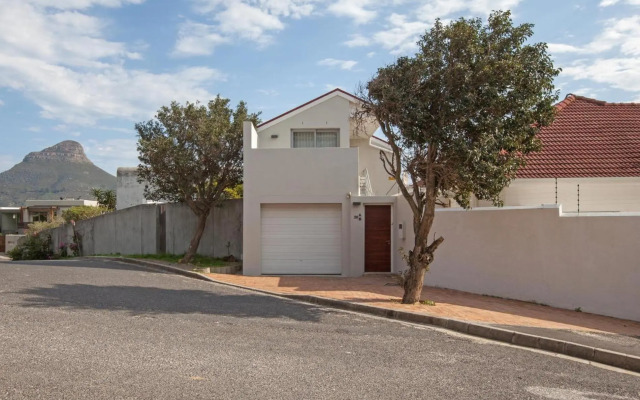 20AB Belladonna Apartments