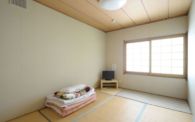 Sapporo Inn NADA - Hostel