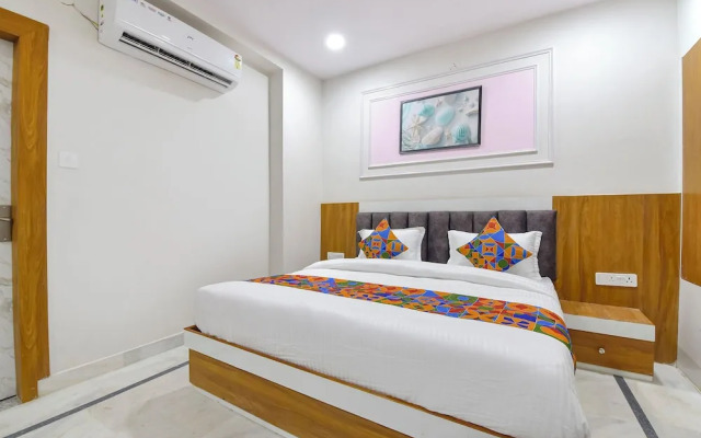 Fabhotel Grand Bala