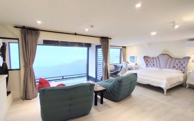 Windsor's Sunlight Han-Guan