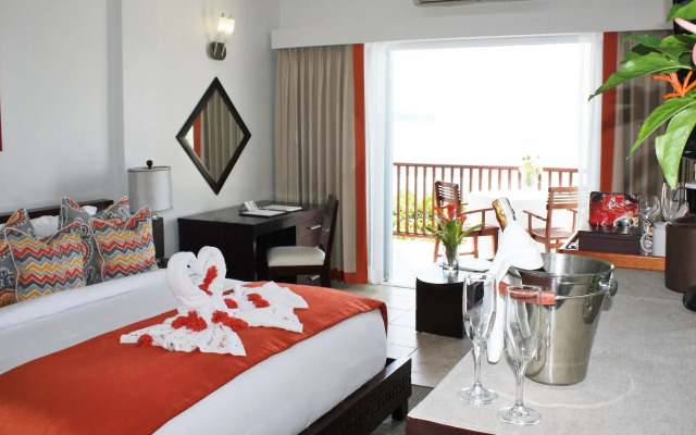 Calabash Cove Resort And Spa - Adults Only