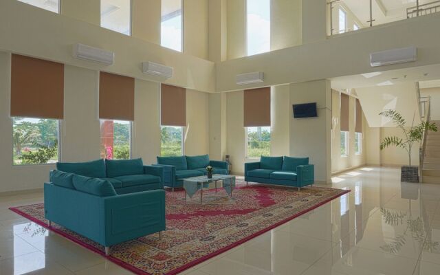 OYO 3269 Hotel Grand Sayang Park Makassar