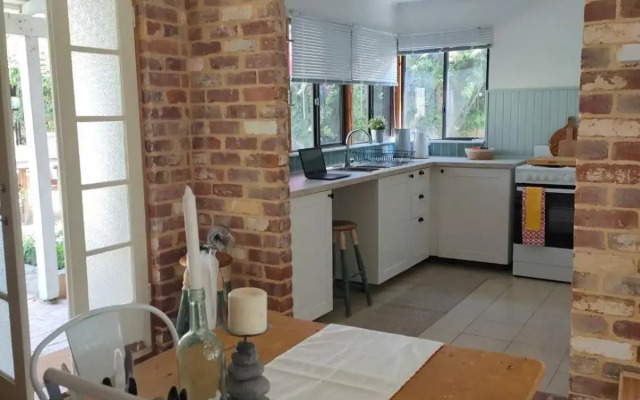 Yanchep Seaside Cottage