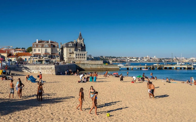 Golden Beach Apartment