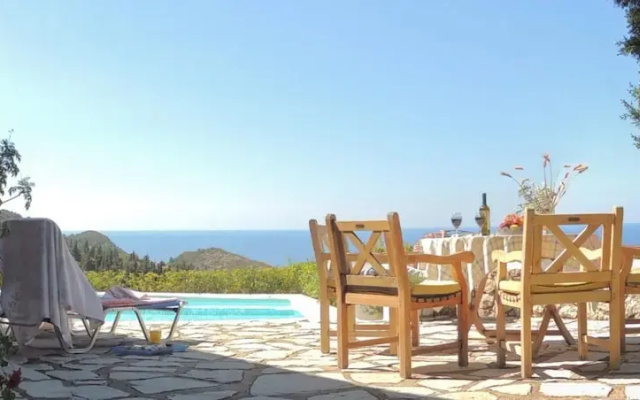 Villa Myrtia - Agios Nikitas Villas