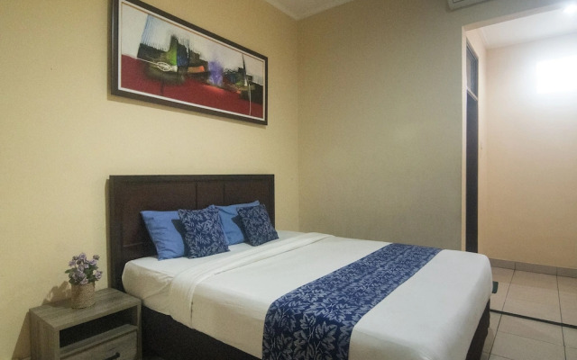 Miraa Guest House & Resto