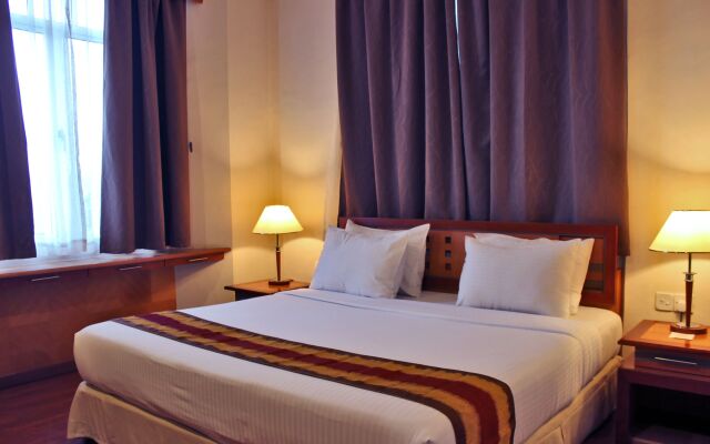 Grand Eska Hotel & Suite