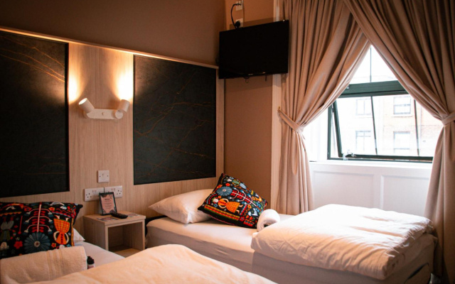 Gardiner House Hostel