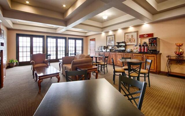 Franklin Inn and Suites